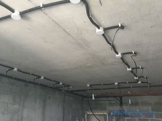 Električne instalacije u garaži: pravila postupka instalacije
